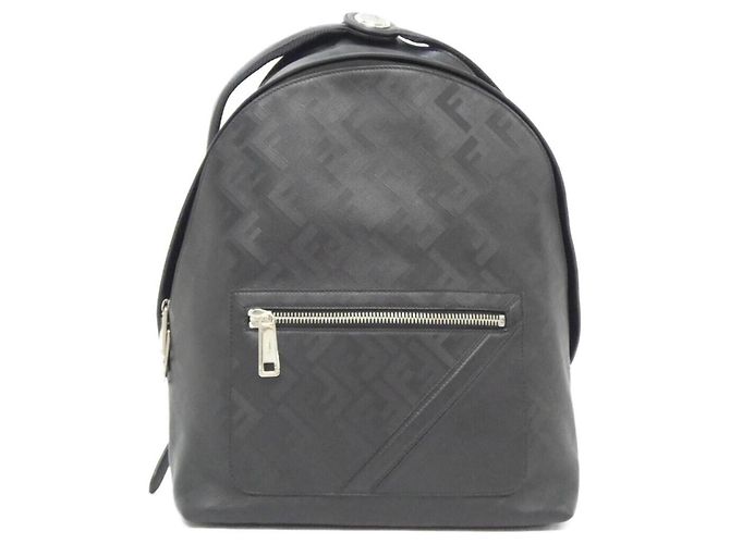 Fendi Rucksack aus schwarzem Leder