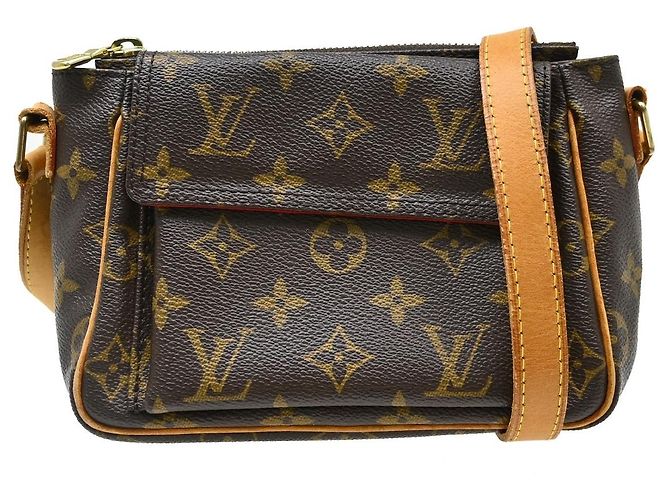 Louis Vuitton Viva Cite Monogram Canvas PM Marrom