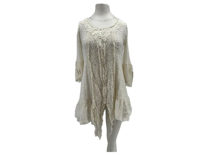 Autre Marque Cream Weißes Kleid mit Knöpfen