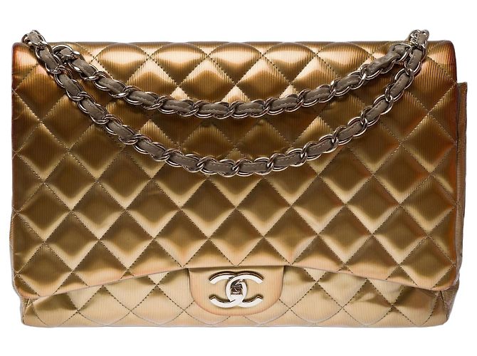 Sac CHANEL Timeless/Classique en Cuir Doré - 103579