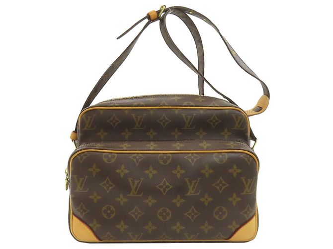 Bolso de Hombro Louis Vuitton Monogram Nile Monograma