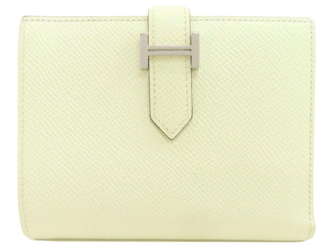 Hermès Hermes Bearn Compact Wallet in Blassgrün