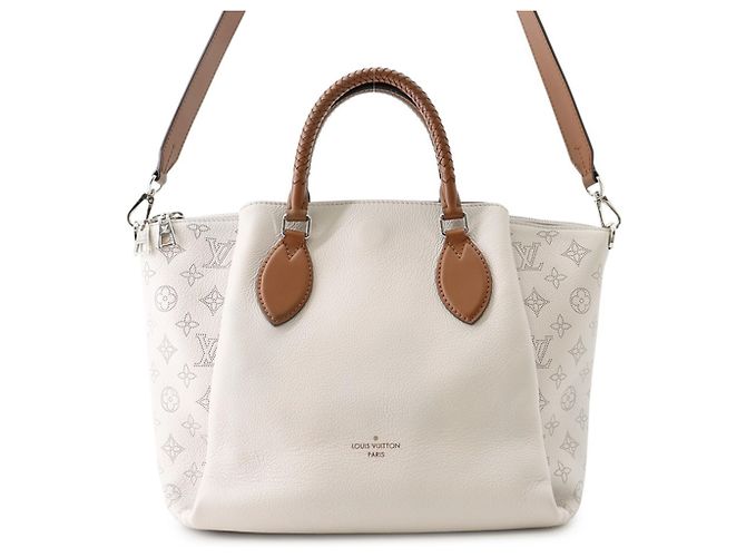 Bolsa Louis Vuitton Monogram Mahina Haumea