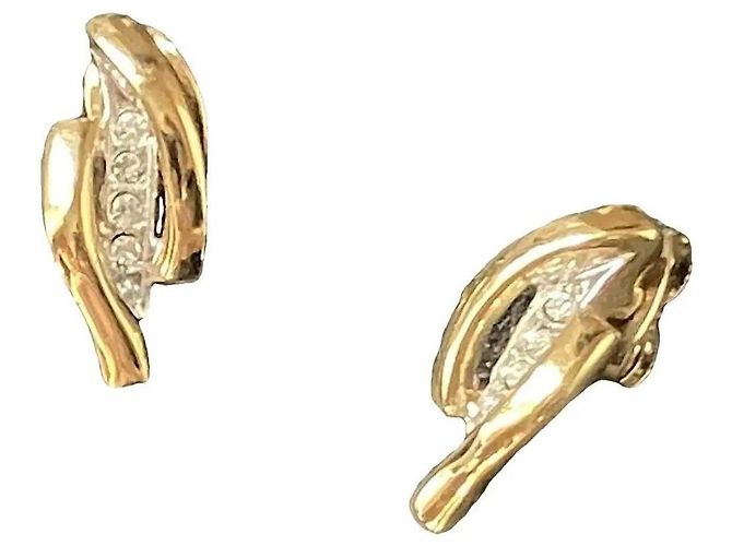Autre Marque Boucles d'oreilles puces dorées avec zircons