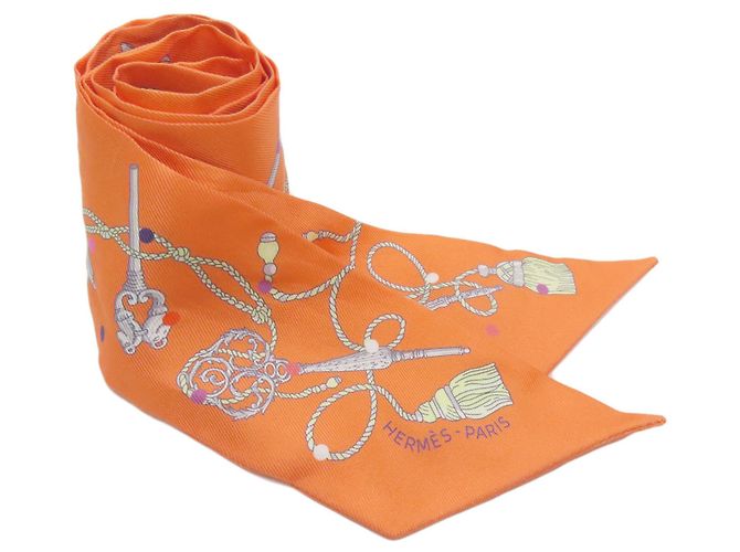 Hermès Lenço de seda Twilly Hermes Laranja