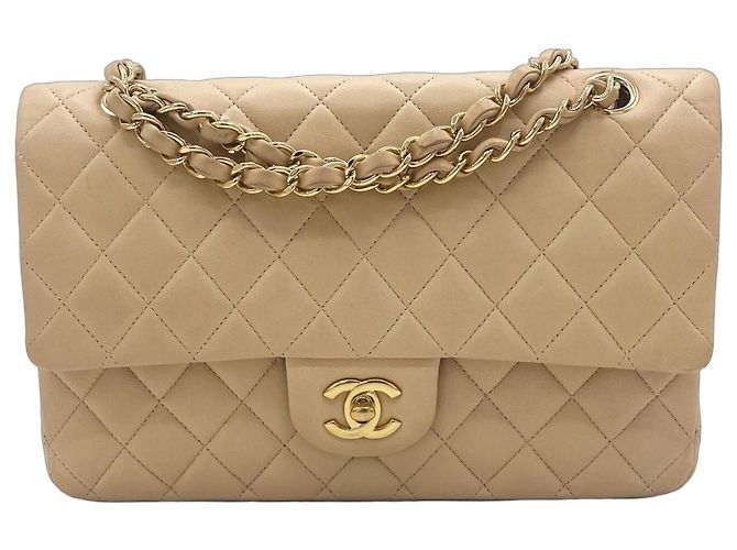 Chanel Classic Flap Medium Cuir d'Agneau Beige