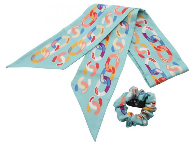Chanel Coco Mark Set mit Scrunchie, Schal und Muffler Blau Mehrfarben