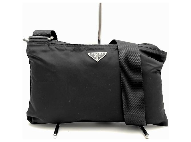 Borsa a tracolla in nylon Prada nera Nero