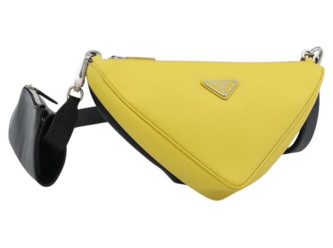 Bolso de Hombro PRADA Triangle de Cuero Negro y Amarillo Auth ka4743SM