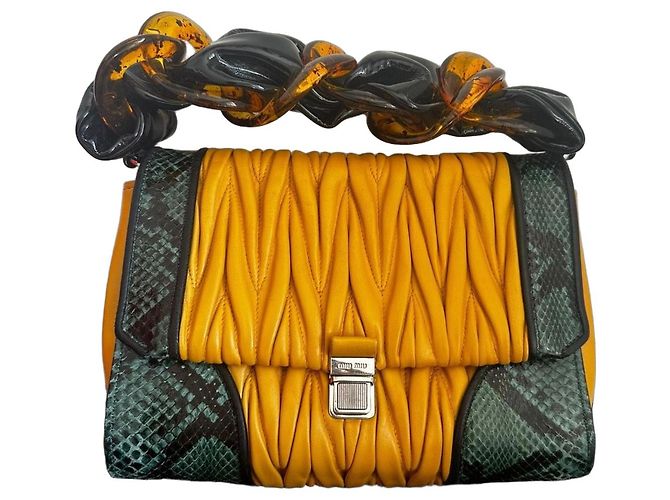 Miu Miu Sac à main en cuir jaune et python Noir Vert