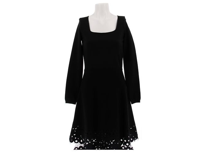 Red Valentino Robe noire fleurs ajourées sur le bas Black