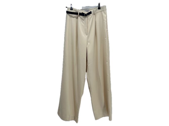Autre Marque Calça off-white com cinto Bege