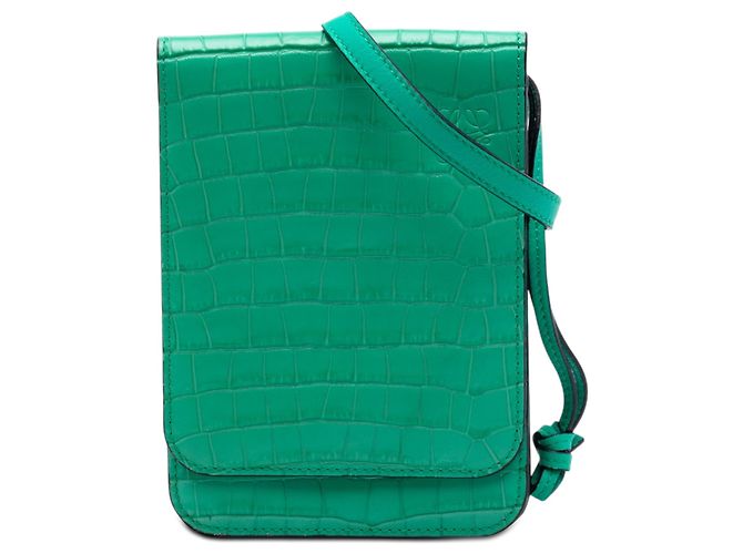 LOEWE Bolsa transversal plana com foles em couro com relevo de crocodilo e Anagram verde