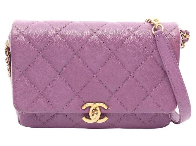 Bolsa de Ombro Chanel Matelassé Small Flap Roxo