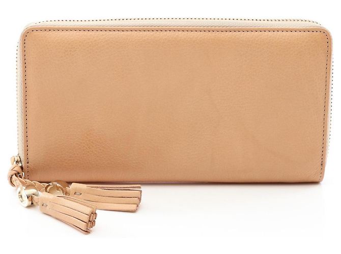 Cartera larga de cuero beige Gucci