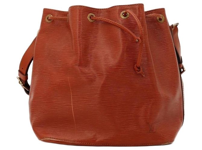 Louis Vuitton Bolsa Noe GM em Couro Epi Marrom