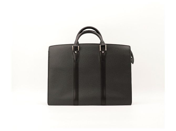 Louis Vuitton Mallette en cuir Taiga Noir