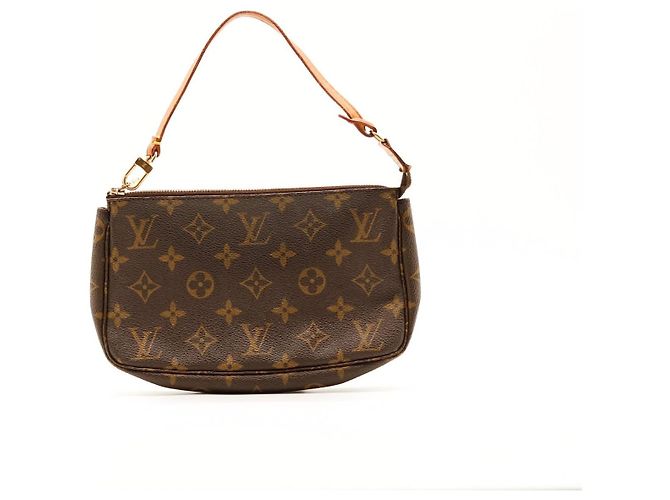 Louis Vuitton Pochette Accessoires Monogram Marrom Monograma