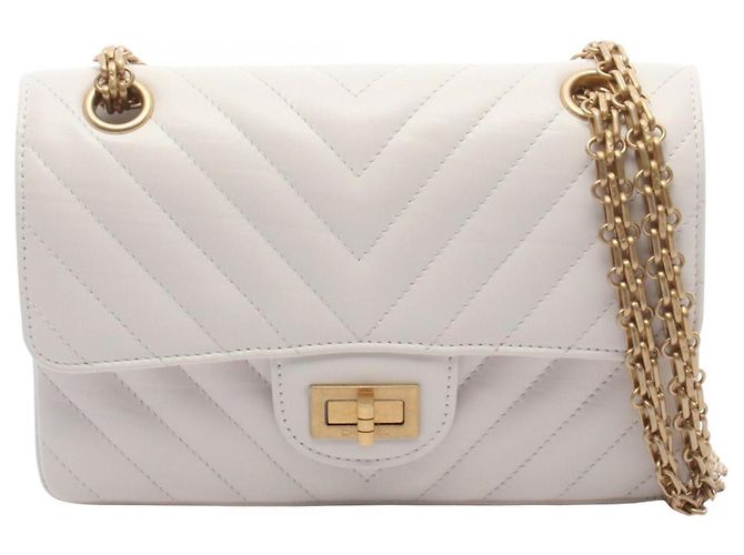 Bolsa de Ombro Chanel 2.55 Chevron V-stitch Branco