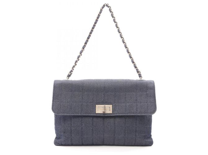 Borsa Chanel Chocolate Bar Blu navy