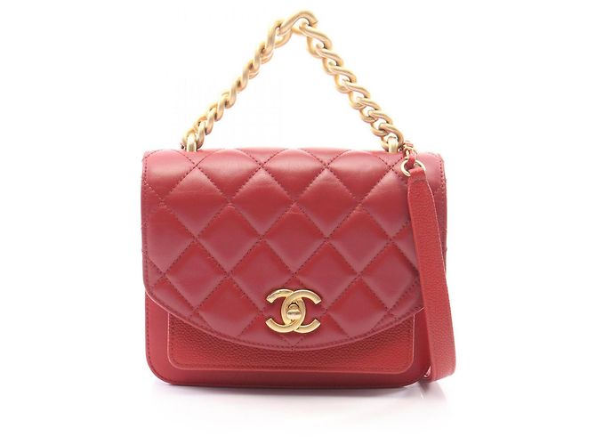 Bols Chanel Matelassé 2-Way em couro vermelho