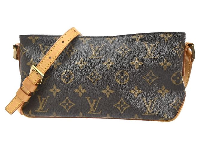 Louis Vuitton Trotteur Monogram Canvas Marrone