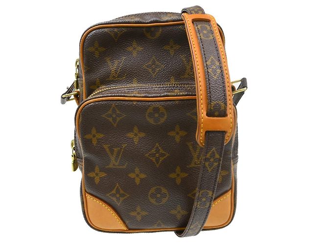 Louis Vuitton Amazone Monogram Canvas PM Marrom