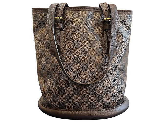 2008 Louis Vuitton Damier Ebene Marais Handbag