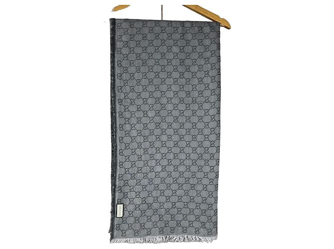 Gucci GG Supreme Wollschal Grau