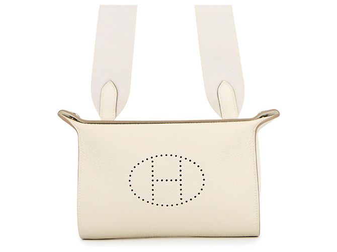 Hermès Bolsa de ombro Hermes Kara em couro Togo