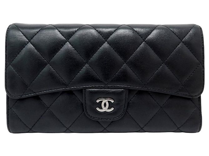CHANEL CLASSIC TIMELESS MATTELETT-LEDER GELDBÖRSE SCHWARZ