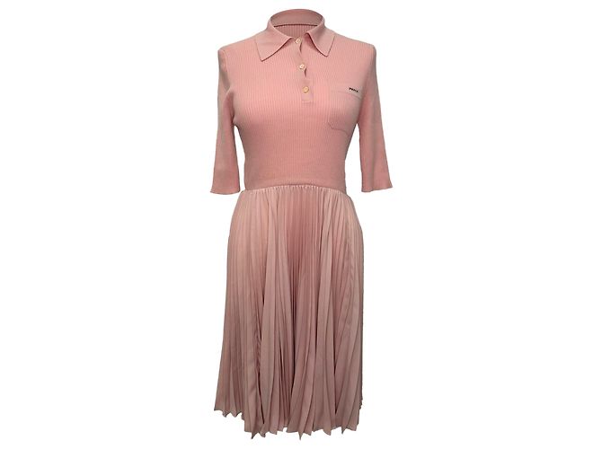 Prada Midi-Kleid aus rosa Wolle mit Rippstrick und Plissee Pink