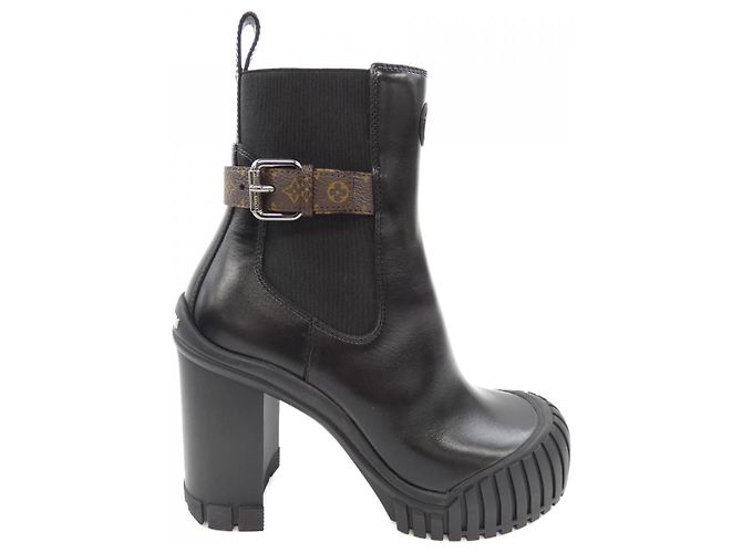 Botas Louis Vuitton em couro de bezerro Ruby Preto