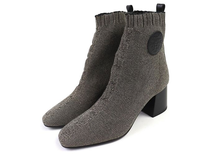 Hermès Botas curtas de malha técnica e couro Hermes Volver Marrom Preto