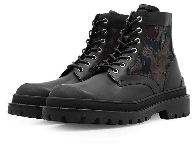 Bottes Explorer Dior Bottes en cuir Édition limitée Noir