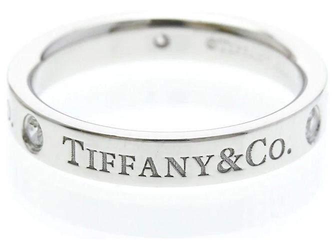 Anello piatto Tiffany & Co. in platino Argento