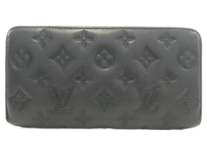 Louis Vuitton Coussin Zippy Wallet Black