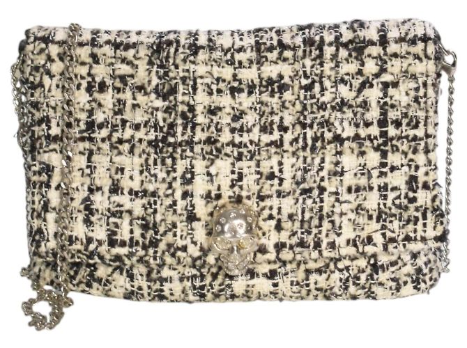 Alexander McQueen Borsa a tracolla Skull in tweed Nero Bianco