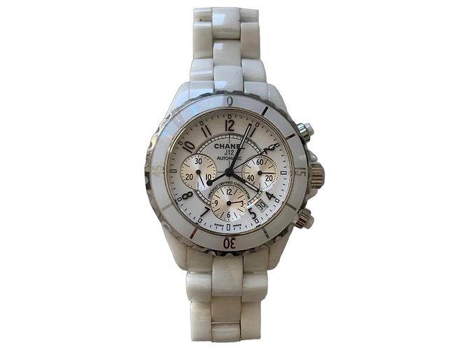 Chanel J12 Chronographenuhr Weiß