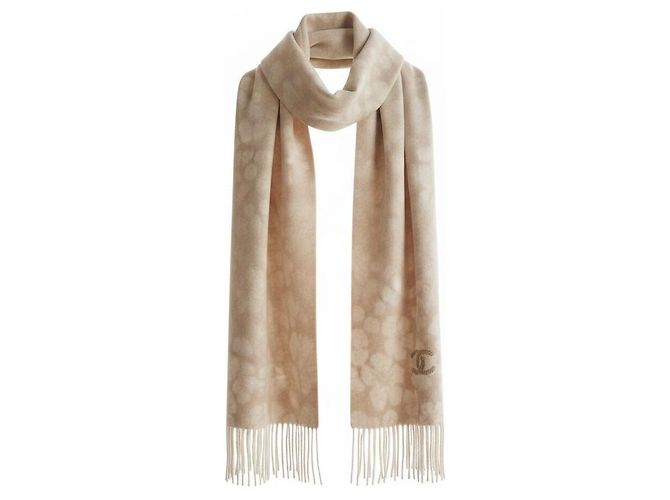 Timeless Chanel Sciarpa stretta Camelia in lana e cashmere - Beige