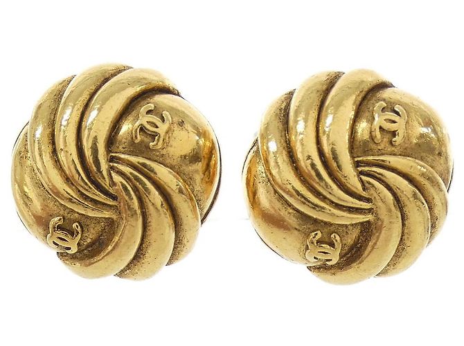 Timeless Orecchini Chanel Vintage D'oro 