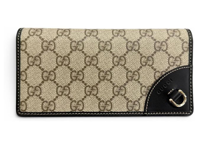 Gucci GG Emblem Continental Wallet Black Beige