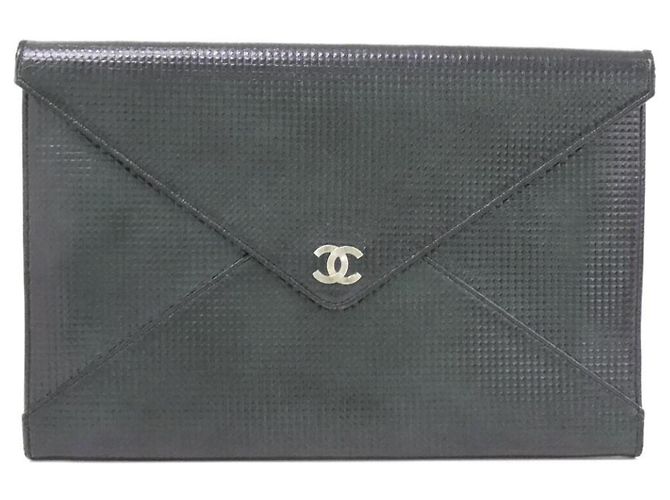 Bolsa de couro de cordeiro preto Chanel