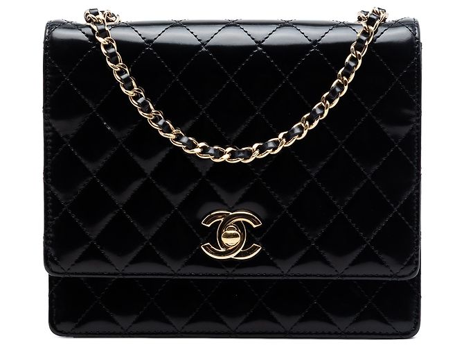 Chanel Black CC Quilted Patent Square Flap Noir