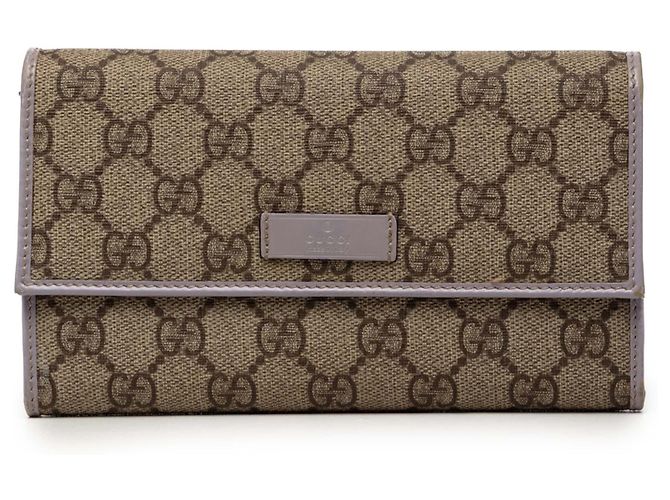 Cartera Continental Flap GG Supreme beige de Gucci