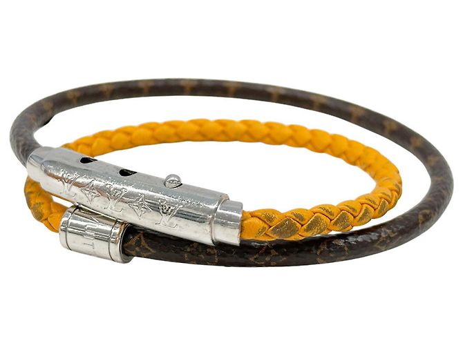Bracciale Charm Louis Vuitton in giallo zafferano D'oro