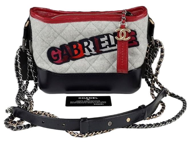 Chanel Bolsa de ombro e transversal de corrente pequena Gabrielle Cinza