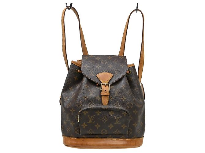 Louis Vuitton Montsouris Monogram Canvas MM Marron
