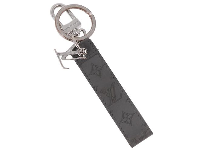 Charm per borsa LOUIS VUITTON in pelle grigio argento M00893 LV Auth 186716 Marrone