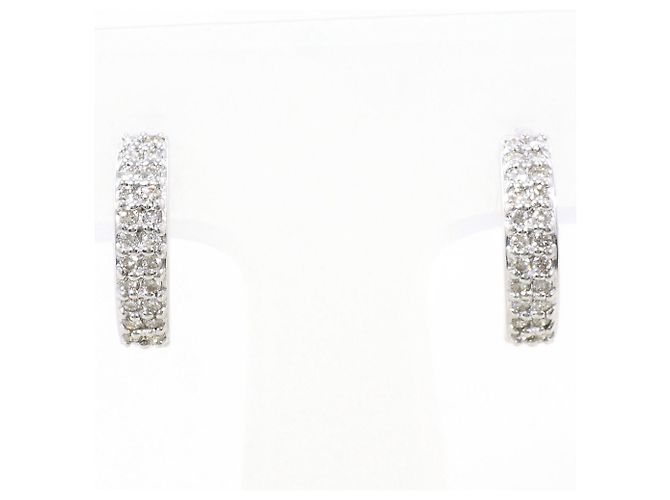 Autre Marque Orecchini a cerchio in oro bianco 18K e diamanti D'oro
